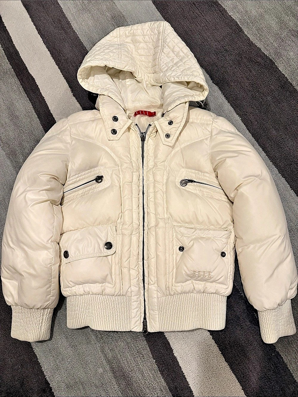 ELLE Quilted Puffer Jacket in Cream Size small